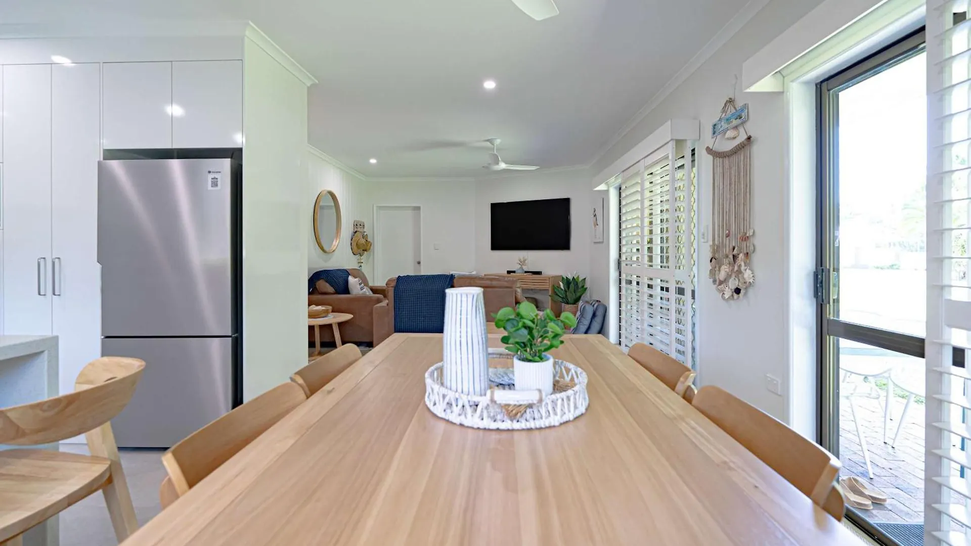 Liana One Coastal Mission Vibe One Bedroom Mission Beach